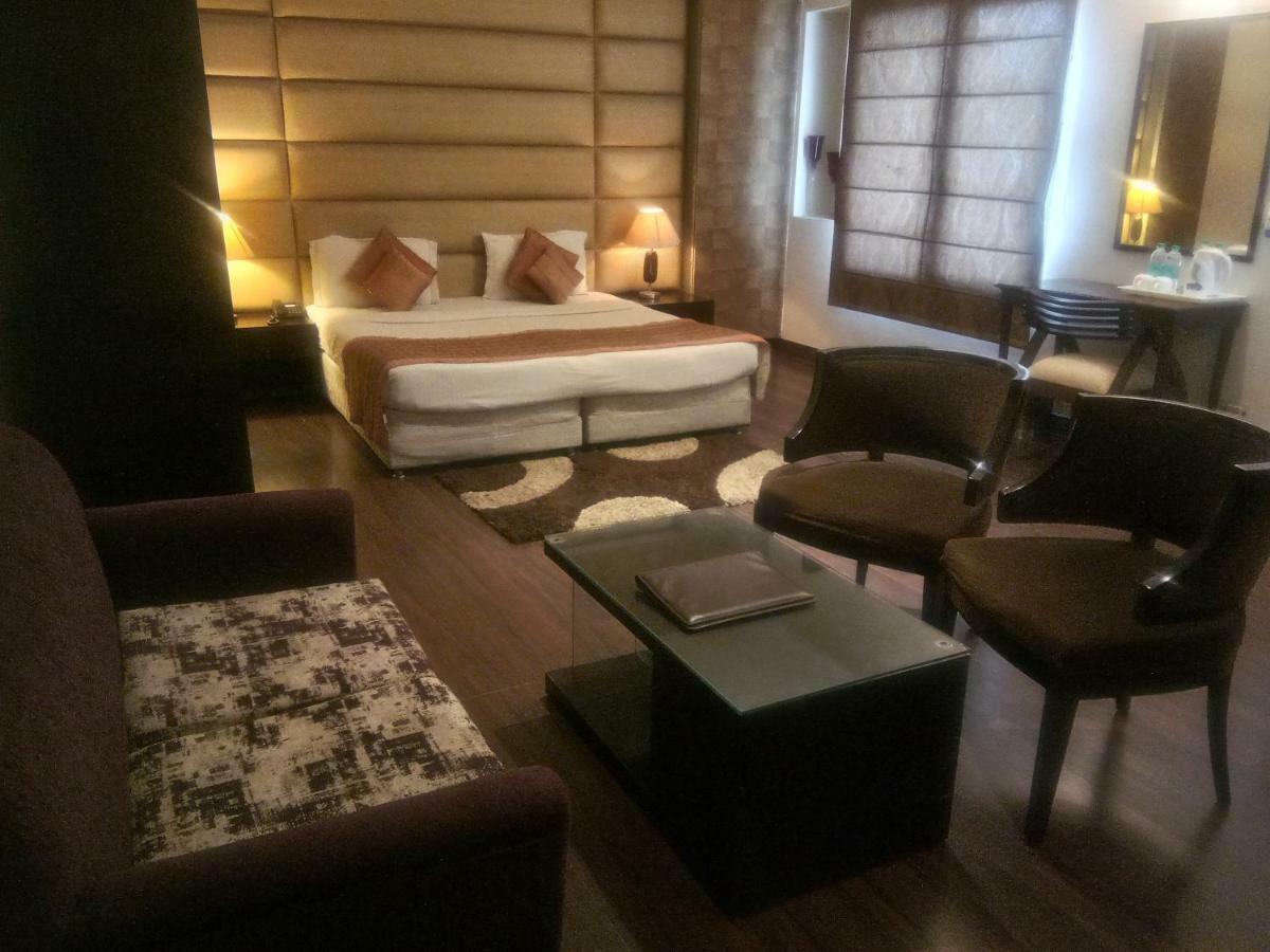 Hotel Comfort Zone New Delhi Luaran gambar