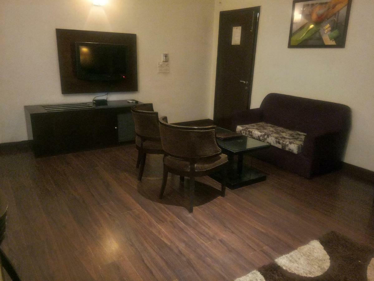 Hotel Comfort Zone New Delhi Luaran gambar